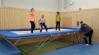 Trampolin_Springen-01